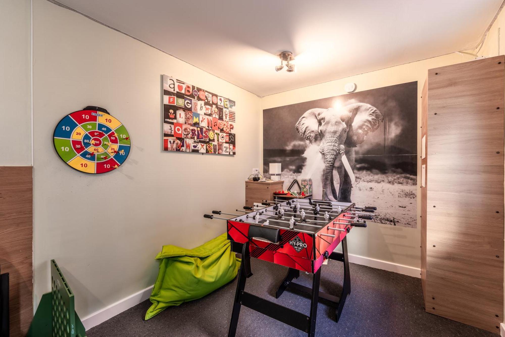 Whinstone Holiday Home In Falkland - Sleeps 8 Exterior photo
