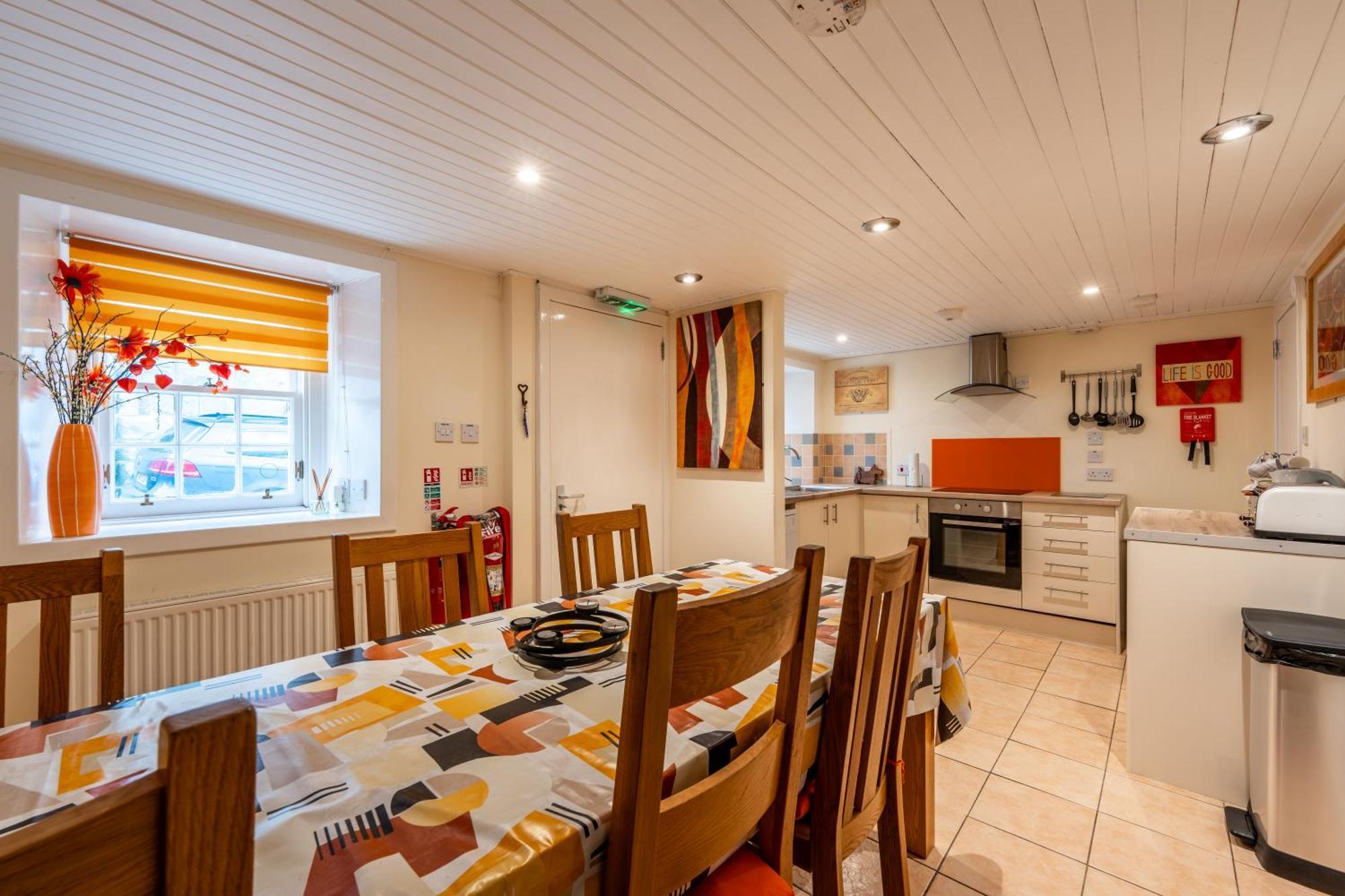 Whinstone Holiday Home In Falkland - Sleeps 8 Exterior photo